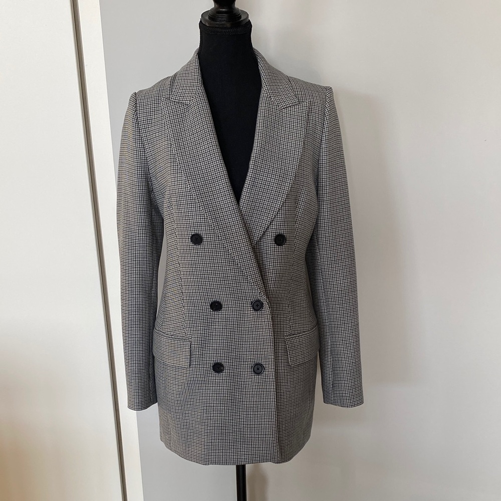 Aritzia Wilfred Grey and Black Checkered Blazer